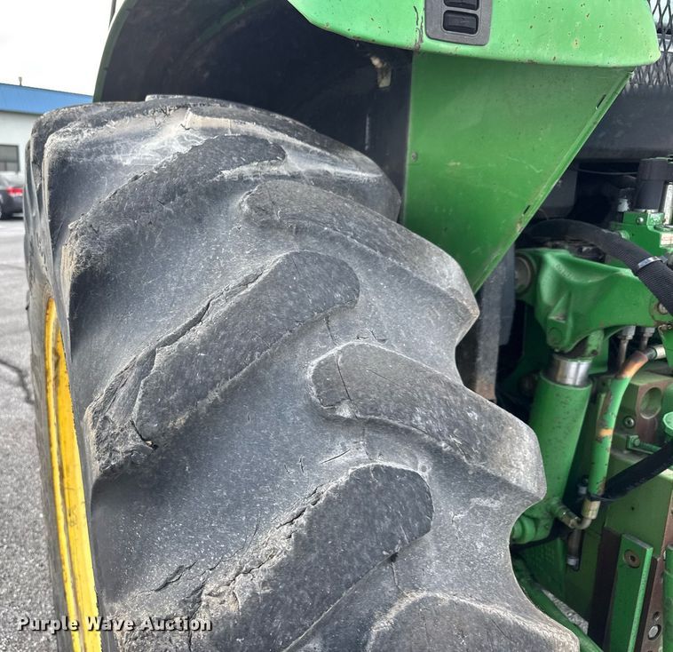 image for item DY0339 2009 John Deere 6330 tractor