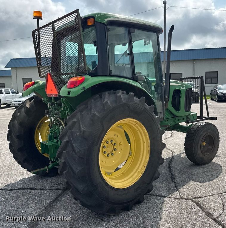 image for item DY0341 2009 John Deere 6330 tractor