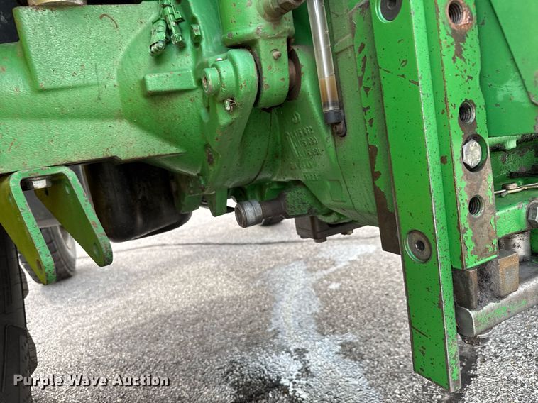 image for item DY0341 2009 John Deere 6330 tractor