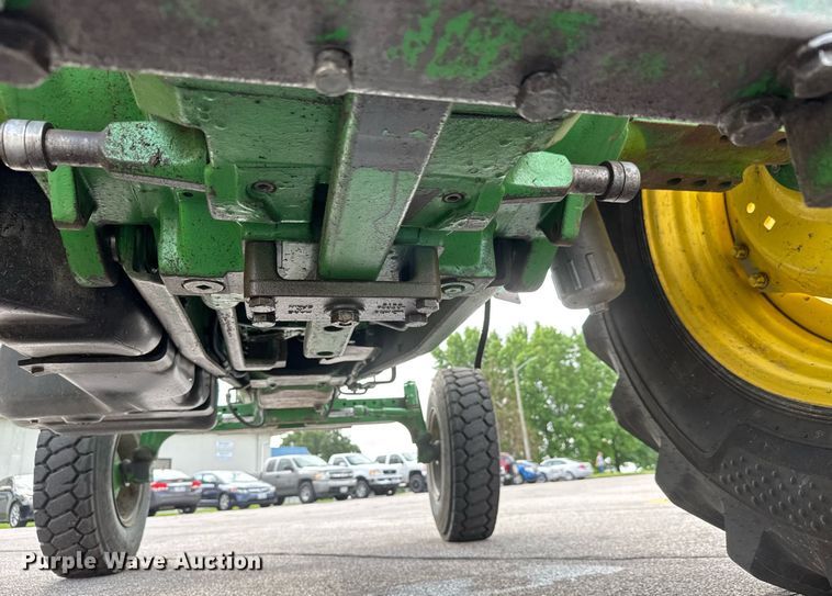 image for item DY0341 2009 John Deere 6330 tractor