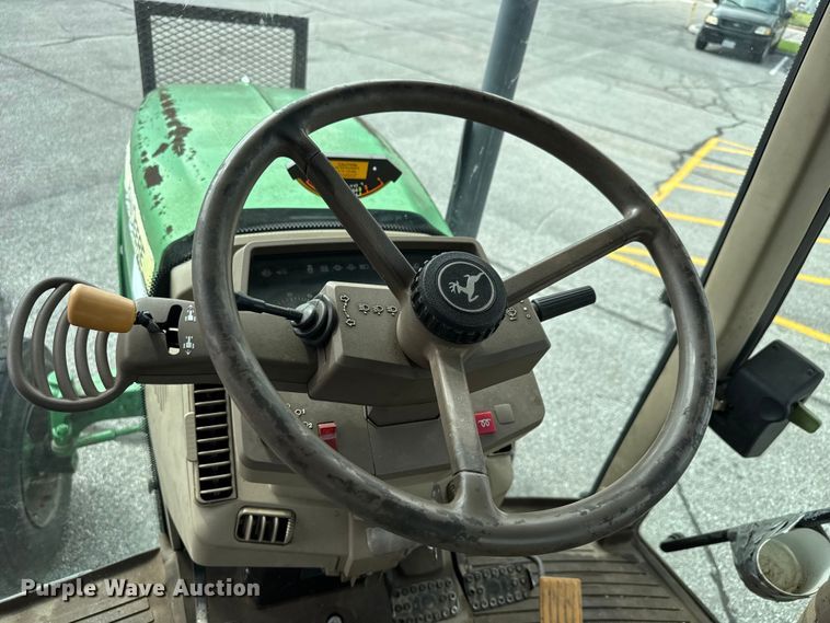 image for item DY0341 2009 John Deere 6330 tractor