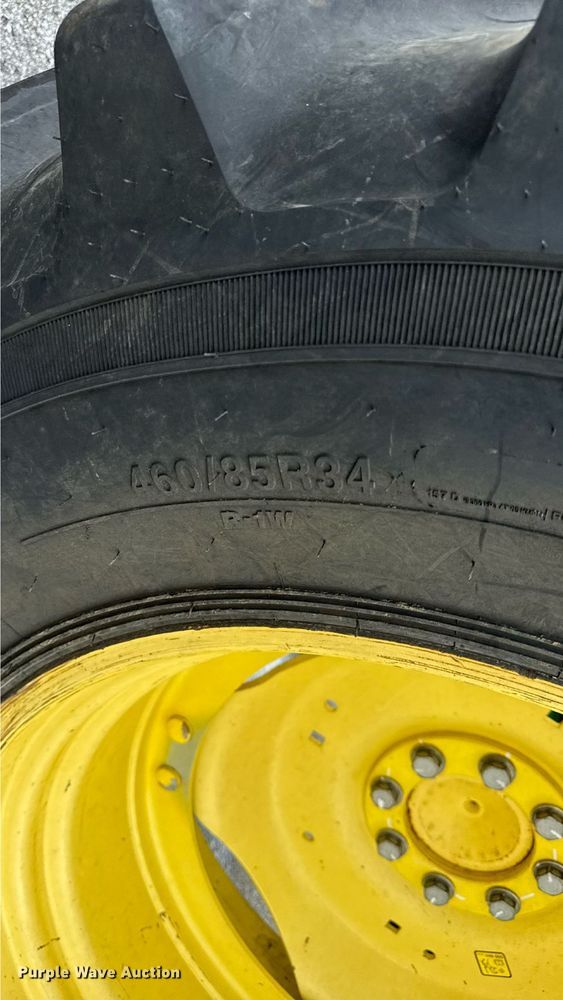 image for item DY0341 2009 John Deere 6330 tractor