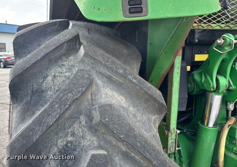 image for item DY0341 2009 John Deere 6330 tractor