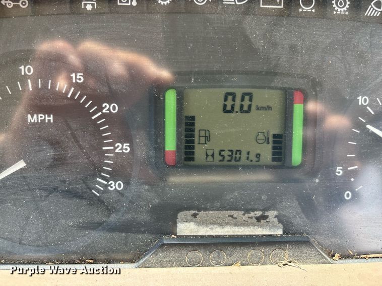 image for item DY0342 2012 John Deere 7130 MFWD tractor