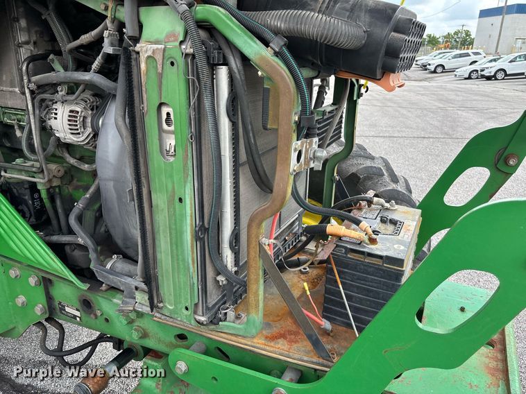 image for item DY0342 2012 John Deere 7130 MFWD tractor