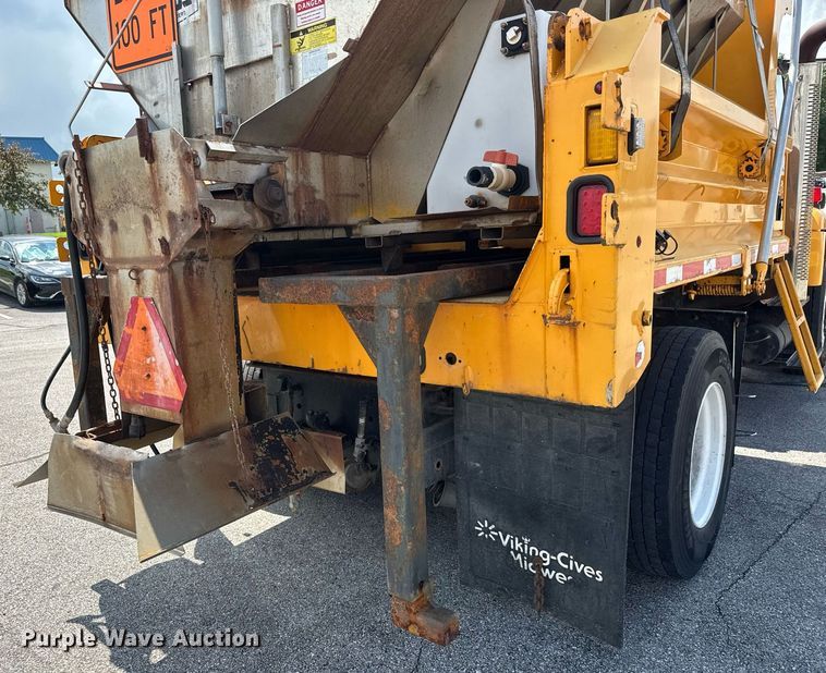 image for item DY0344 2006 International 7400 dump truck