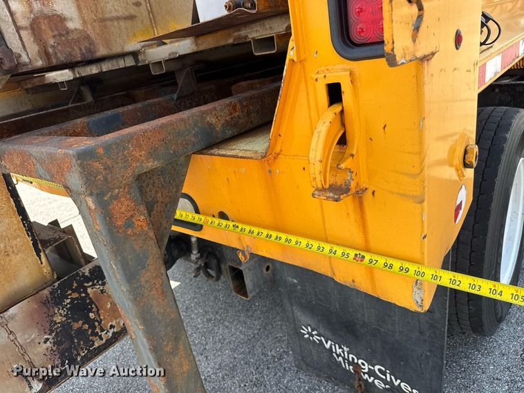 image for item DY0344 2006 International 7400 dump truck