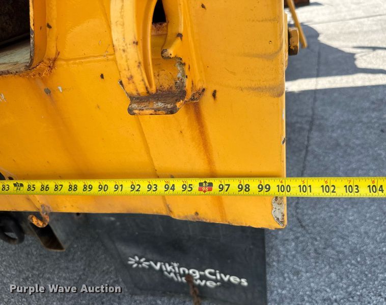 image for item DY0344 2006 International 7400 dump truck