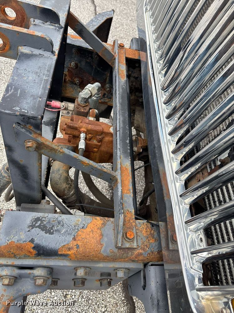 image for item DY0345 2006 International WorkStar 7400 crew cab dump truck