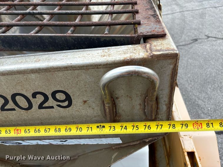 image for item DY0345 2006 International WorkStar 7400 crew cab dump truck