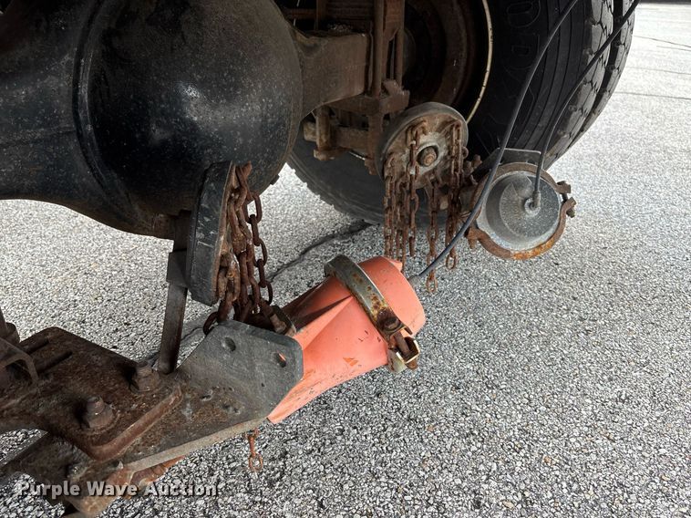 image for item DY0345 2006 International WorkStar 7400 crew cab dump truck