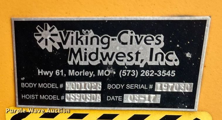 image for item DY0345 2006 International WorkStar 7400 crew cab dump truck