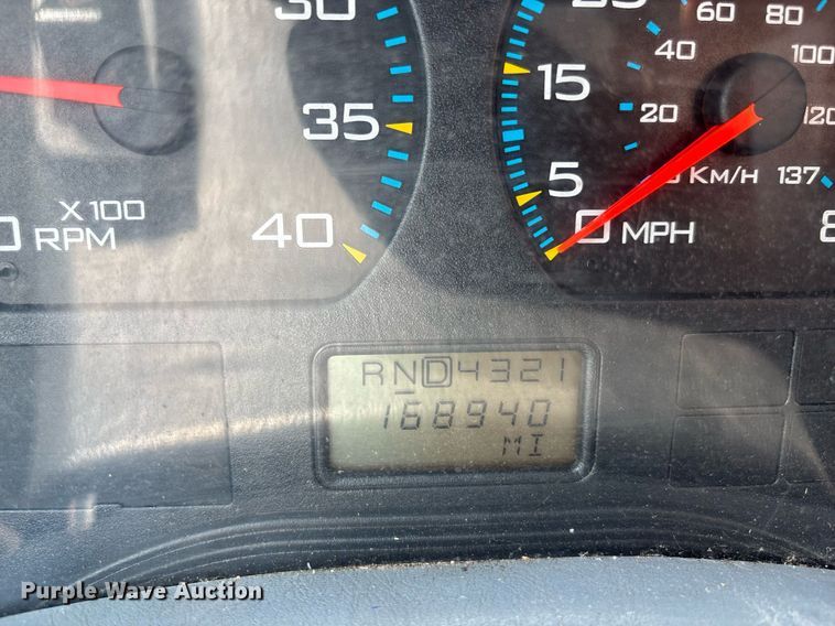 image for item DY0345 2006 International WorkStar 7400 crew cab dump truck