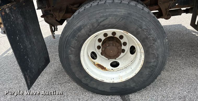 image for item DY0345 2006 International WorkStar 7400 crew cab dump truck