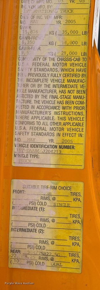 image for item DY0345 2006 International WorkStar 7400 crew cab dump truck