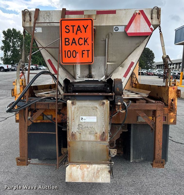 image for item DY0346 2006 International 7400 dump truck