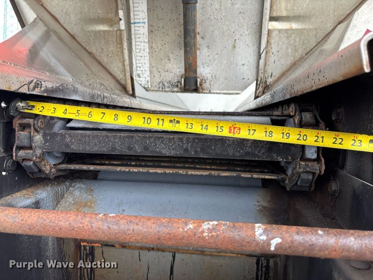 image for item DY0346 2006 International 7400 dump truck