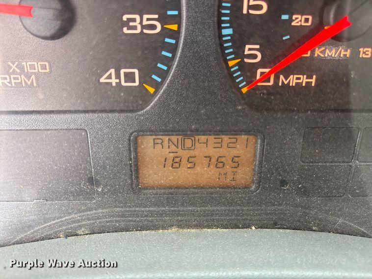 image for item DY0346 2006 International 7400 dump truck