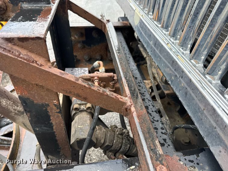 image for item DY0347 2005 International 7400 dump truck