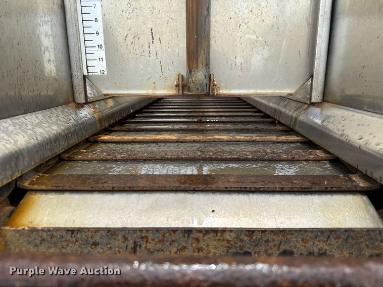 image for item DY0347 2005 International 7400 dump truck