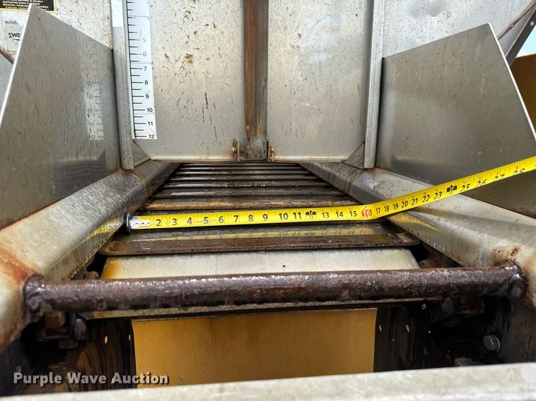 image for item DY0347 2005 International 7400 dump truck