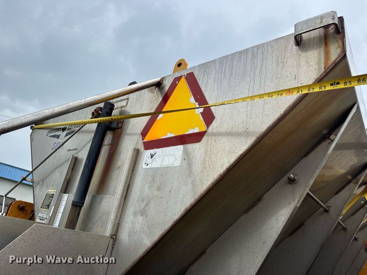 image for item DY0347 2005 International 7400 dump truck