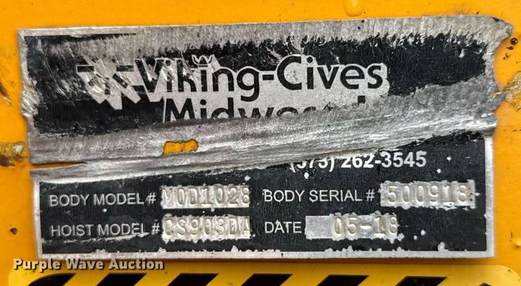 image for item DY0347 2005 International 7400 dump truck