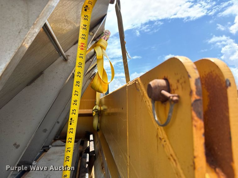 image for item DY0347 2005 International 7400 dump truck