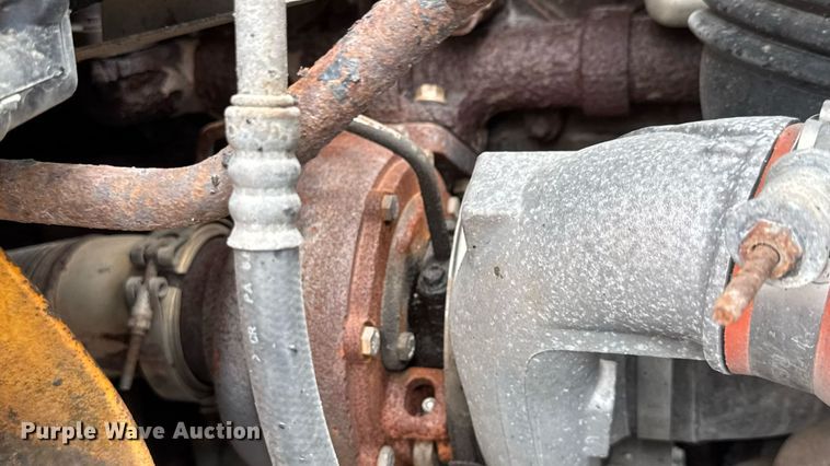 image for item DY0347 2005 International 7400 dump truck