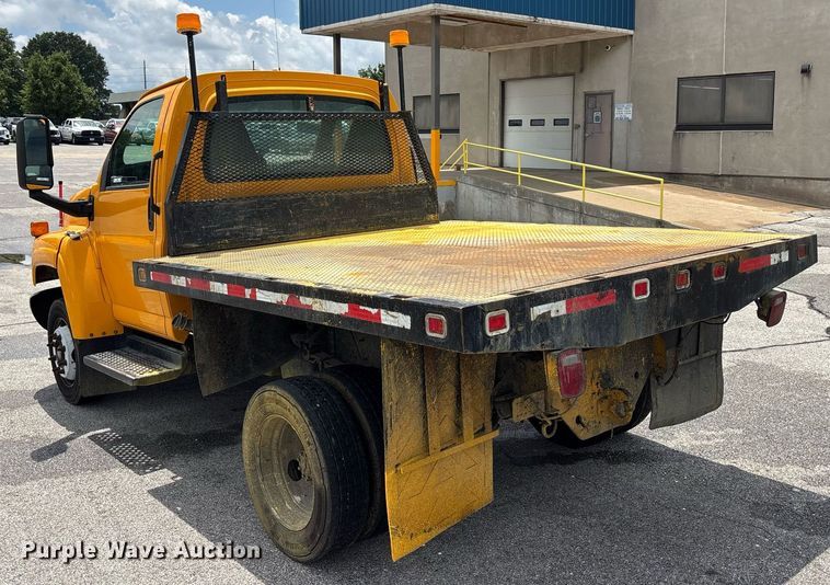 image for item DY0348 2009 Chevrolet C4500 dump flatbed truck
