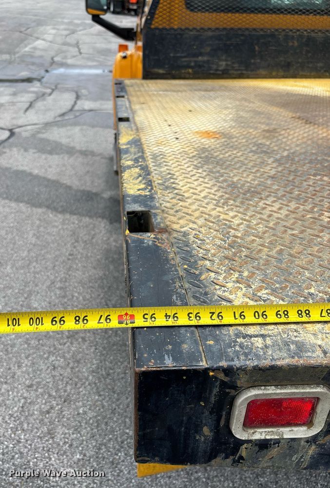 image for item DY0348 2009 Chevrolet C4500 dump flatbed truck