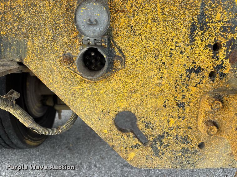 image for item DY0348 2009 Chevrolet C4500 dump flatbed truck