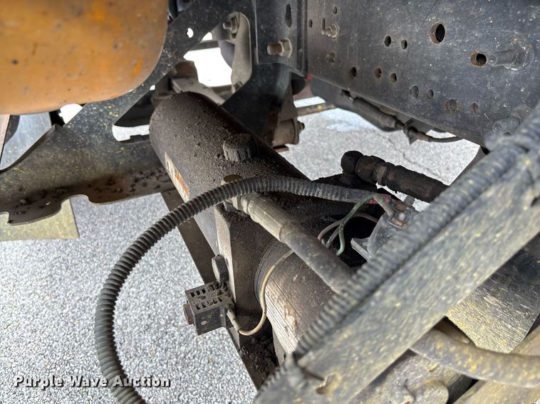 image for item DY0348 2009 Chevrolet C4500 dump flatbed truck