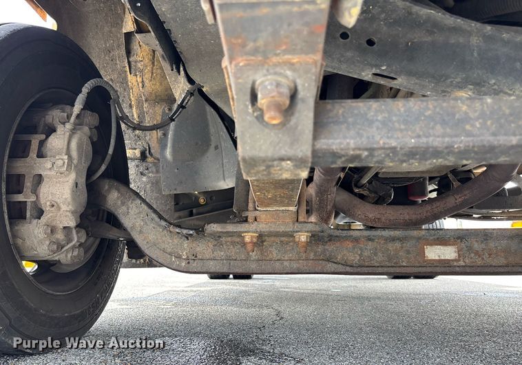 image for item DY0348 2009 Chevrolet C4500 dump flatbed truck