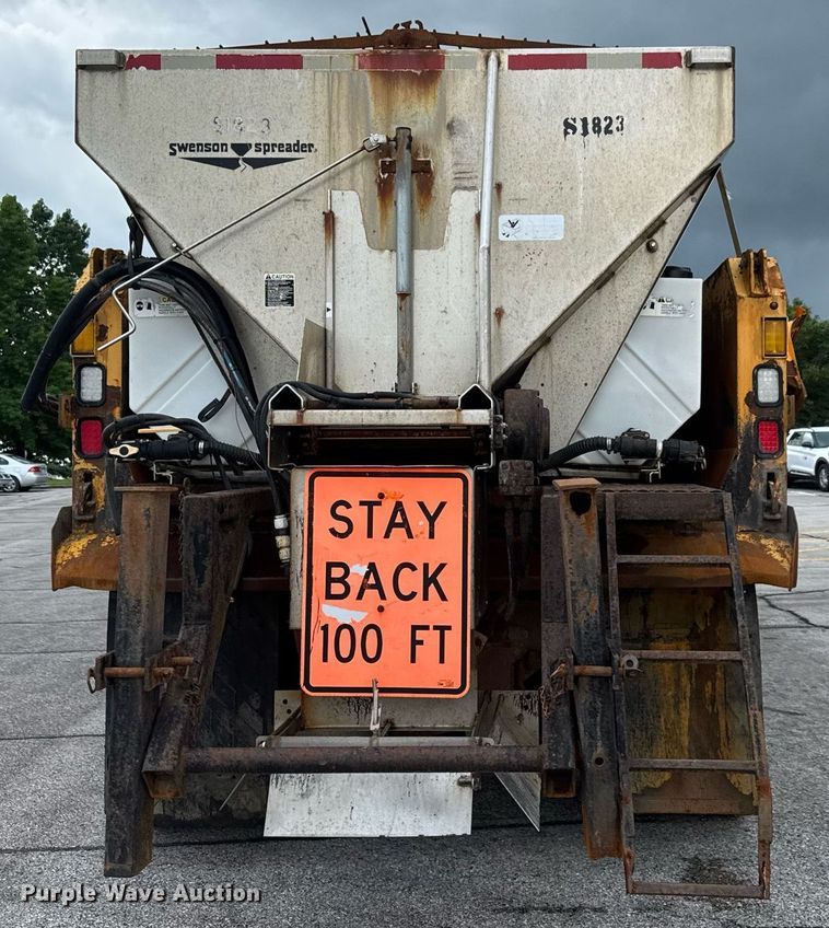 image for item DY0349 2010 International 7500  dump truck