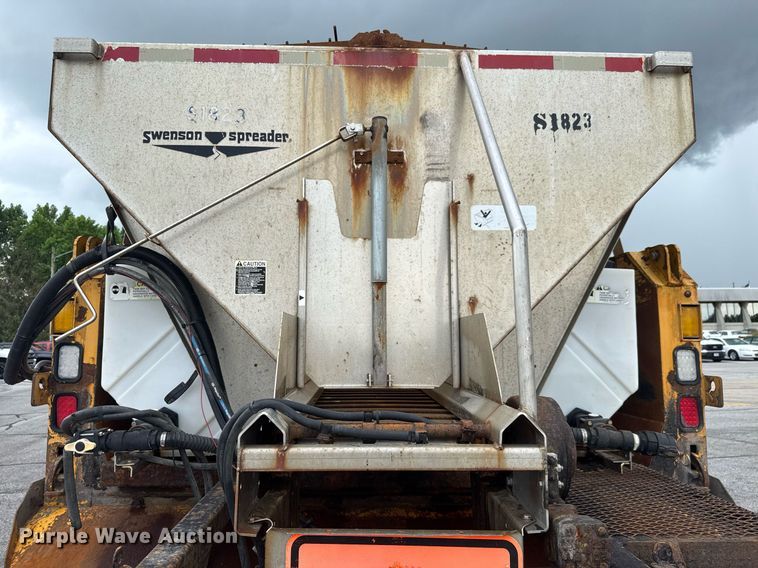 image for item DY0349 2010 International 7500  dump truck