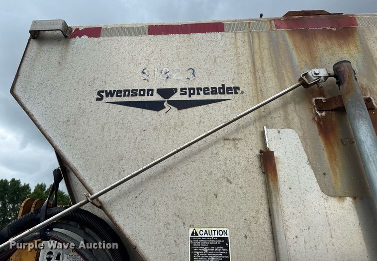 image for item DY0349 2010 International 7500  dump truck