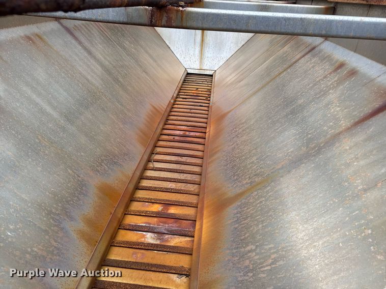 image for item DY0349 2010 International 7500  dump truck