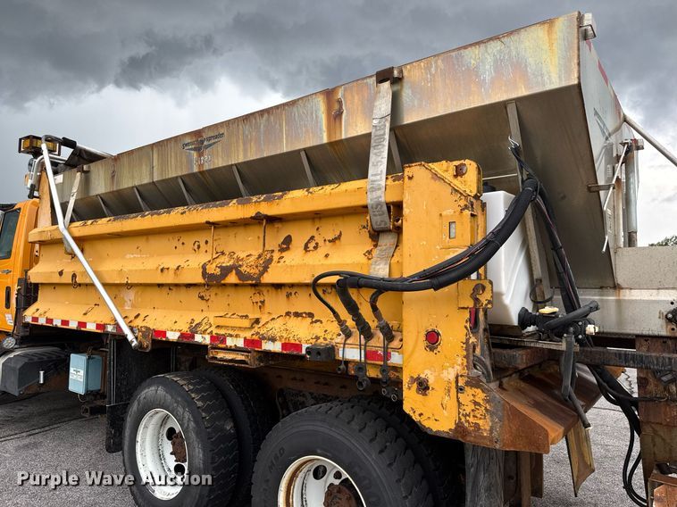 image for item DY0349 2010 International 7500  dump truck