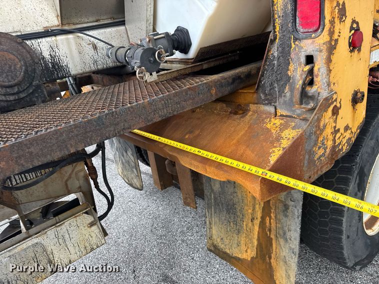 image for item DY0349 2010 International 7500  dump truck