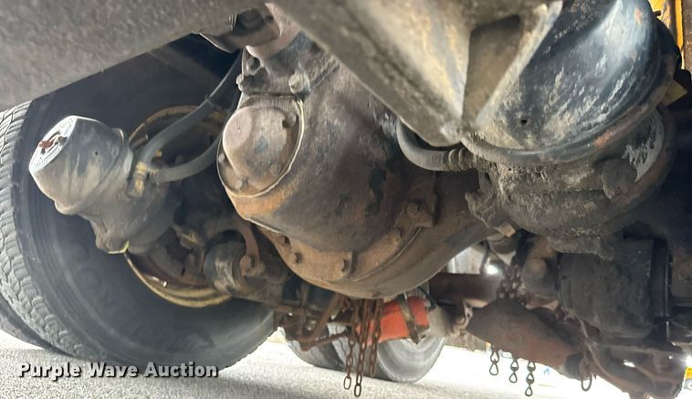 image for item DY0349 2010 International 7500  dump truck