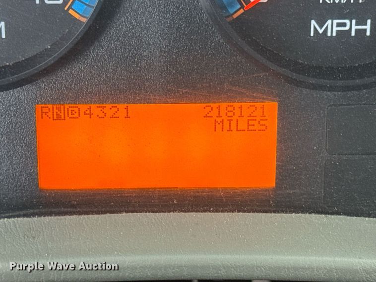 image for item DY0349 2010 International 7500  dump truck