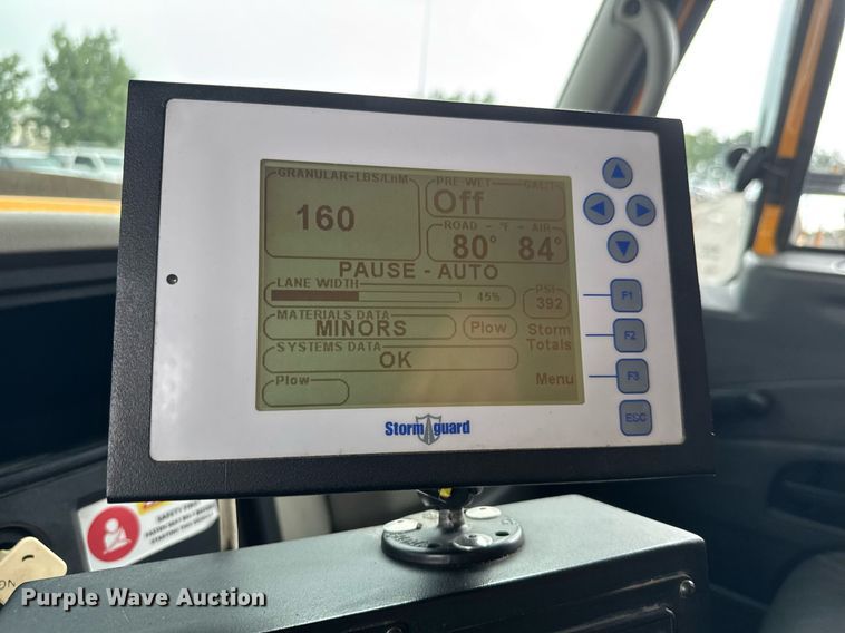 image for item DY0349 2010 International 7500  dump truck