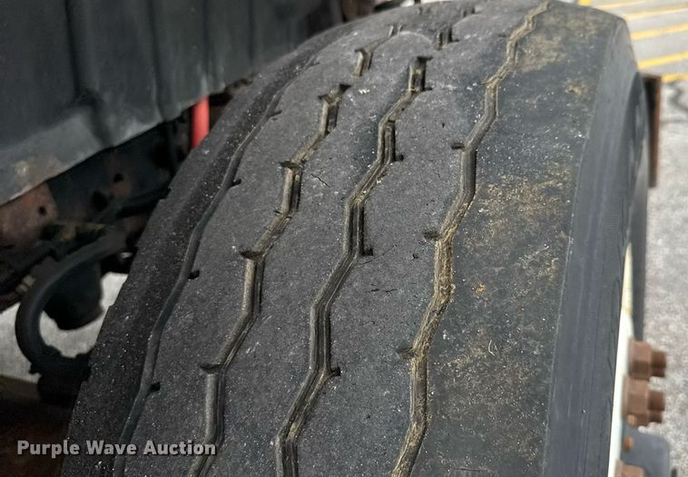 image for item DY0349 2010 International 7500  dump truck