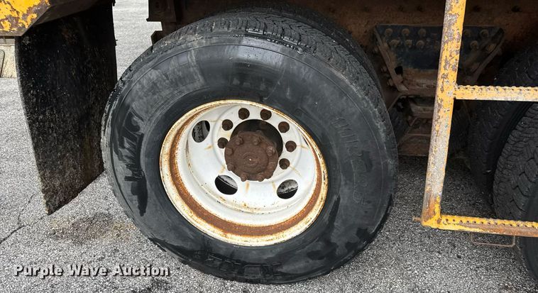 image for item DY0349 2010 International 7500  dump truck