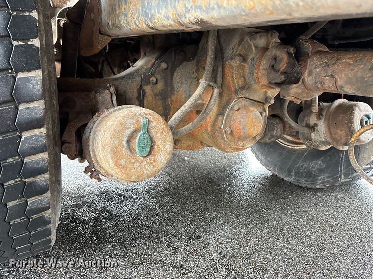 image for item DY0350 2011 International Workstar 7500 dump truck