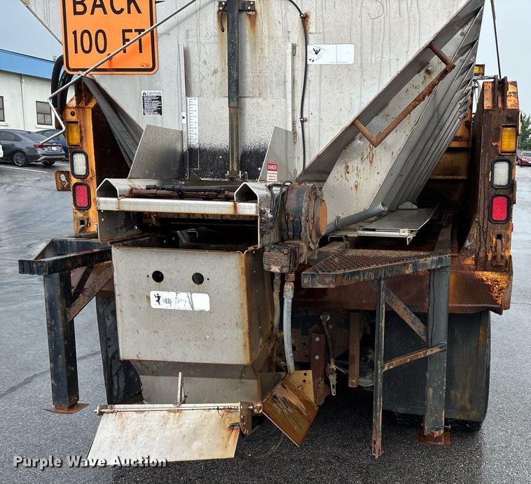 image for item DY0350 2011 International Workstar 7500 dump truck