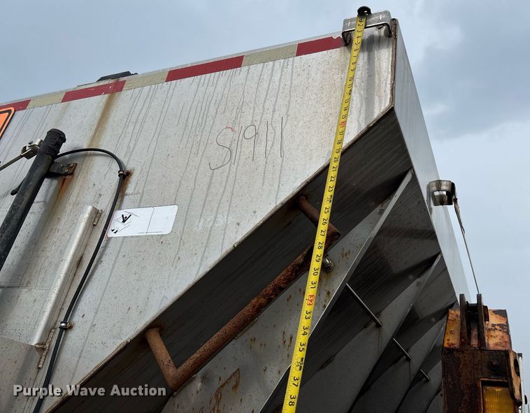 image for item DY0350 2011 International Workstar 7500 dump truck