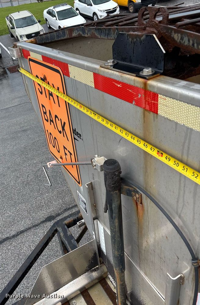 image for item DY0350 2011 International Workstar 7500 dump truck