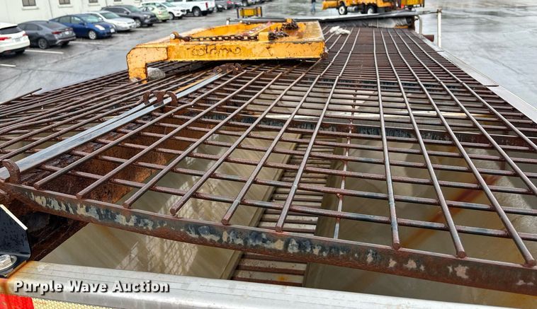 image for item DY0350 2011 International Workstar 7500 dump truck